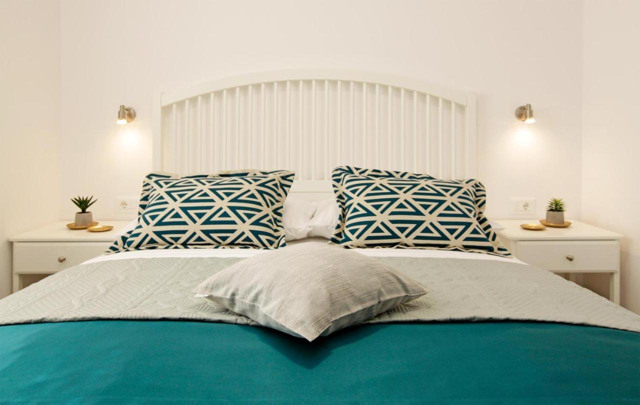 Santa Cruz Apartments Supetar Dış mekan fotoğraf