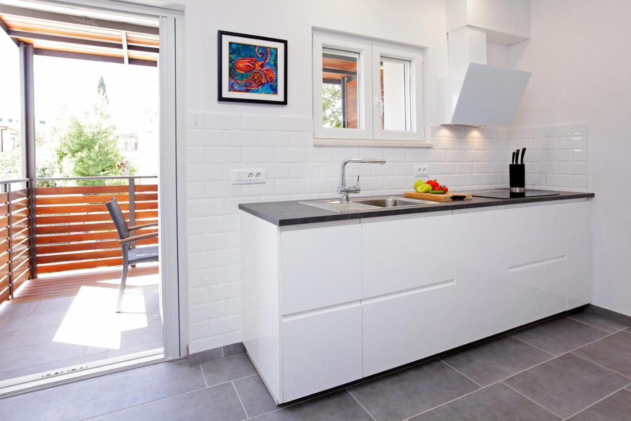 Santa Cruz Apartments Supetar Dış mekan fotoğraf